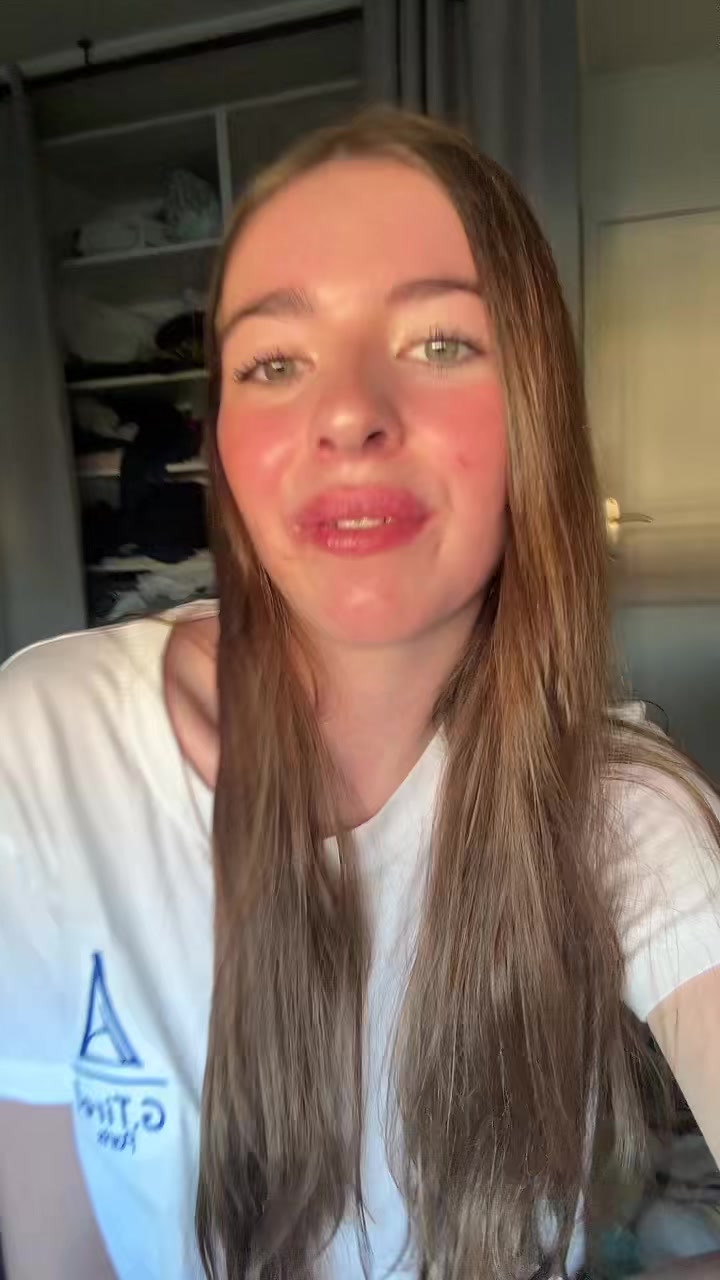 @Chlo&eacute;