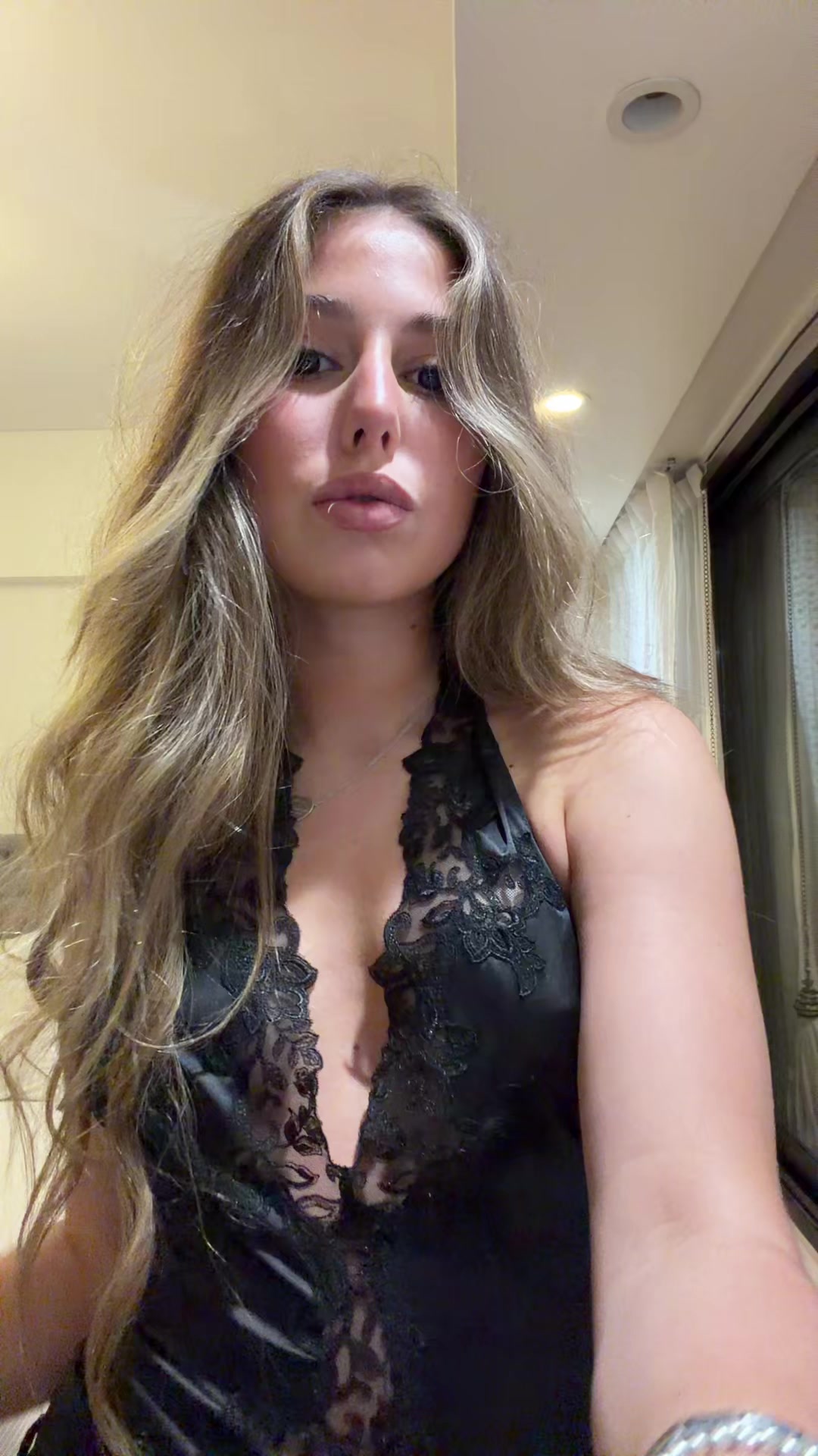 @Mia