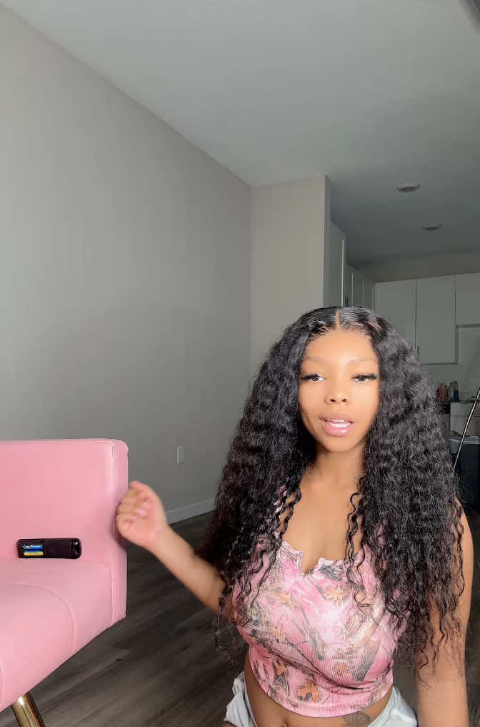 @' Tiny 💋
