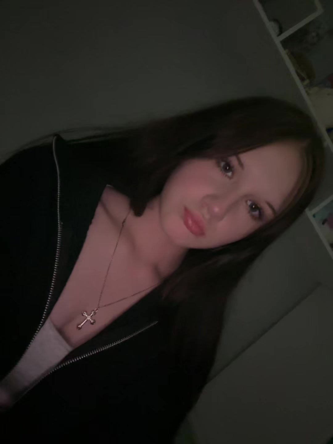 @.miumiu.0