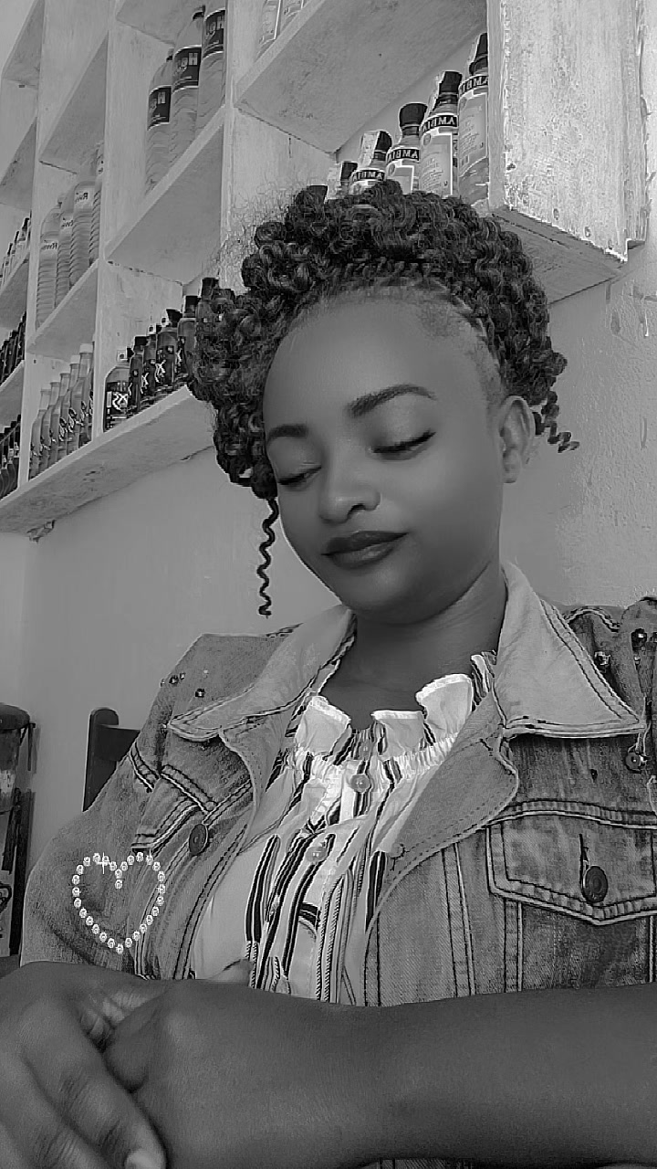 @Maria kasule🥰
