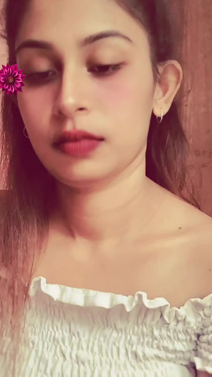 @𝗣 💋🥂