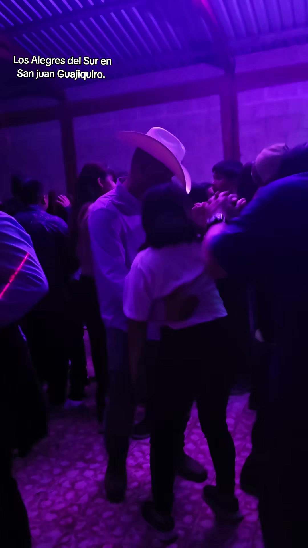 @Tato López
