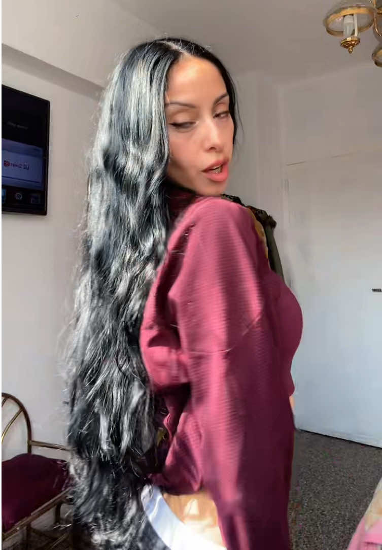 @vaneswaggy