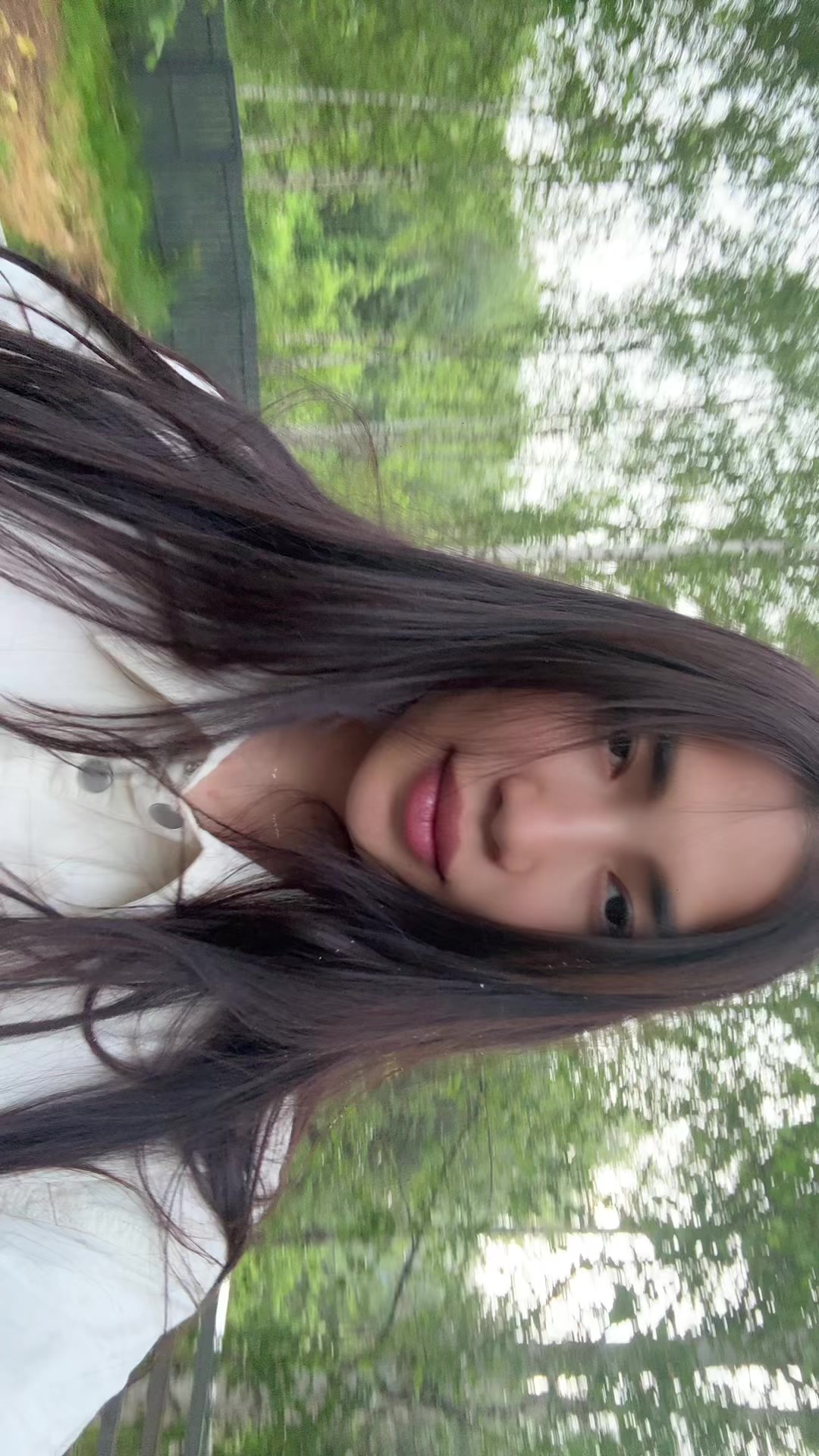 @Aikis😈