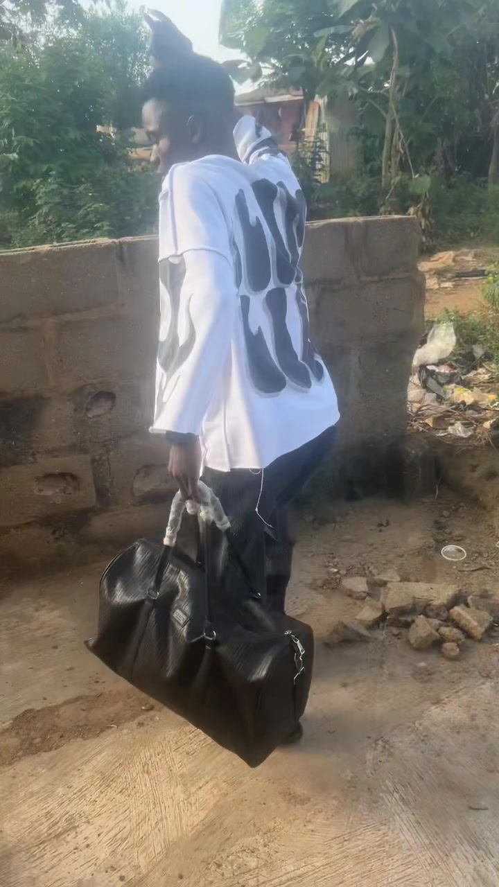 @Holayinka 🤘🥰❤️❤️💖🦋🦋🤍