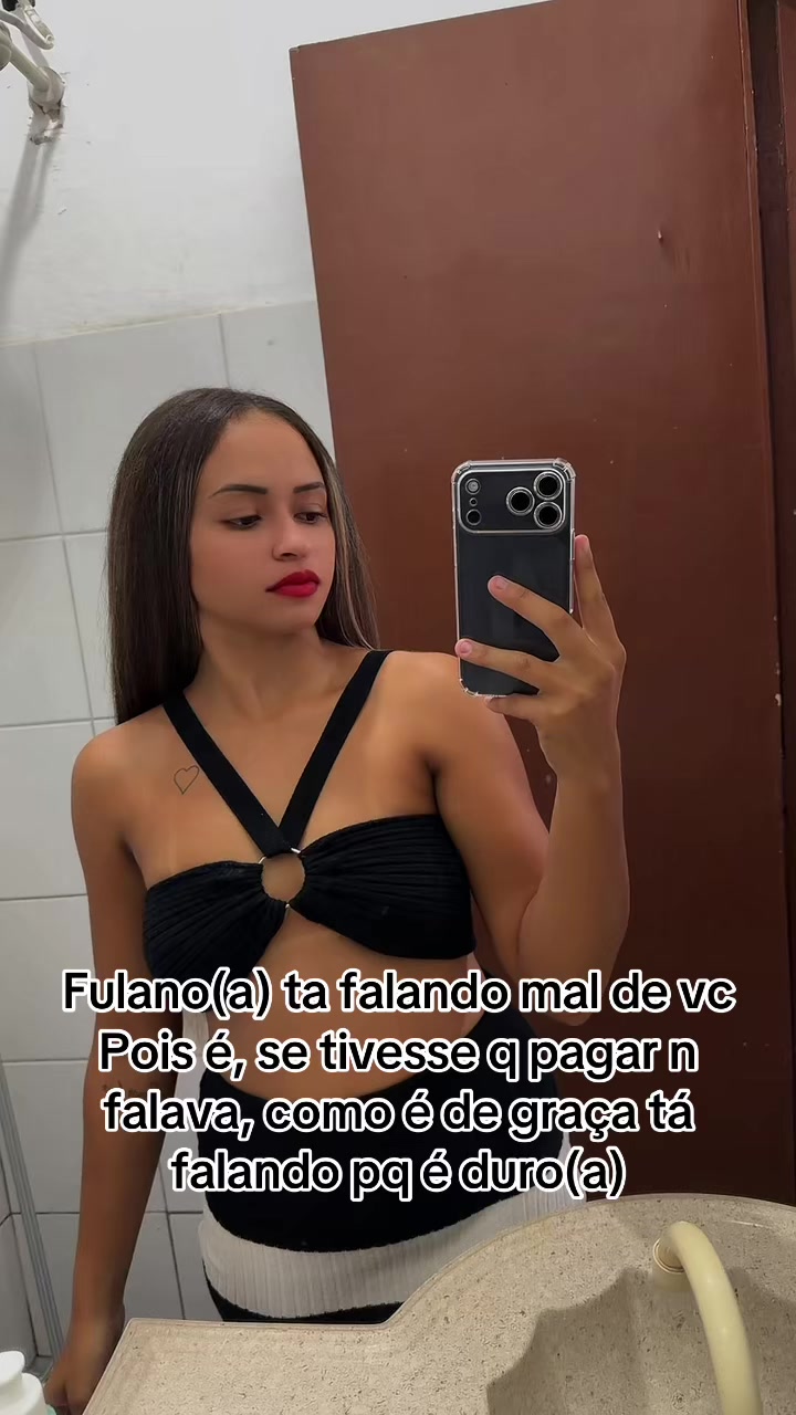 @thayanelisboa703