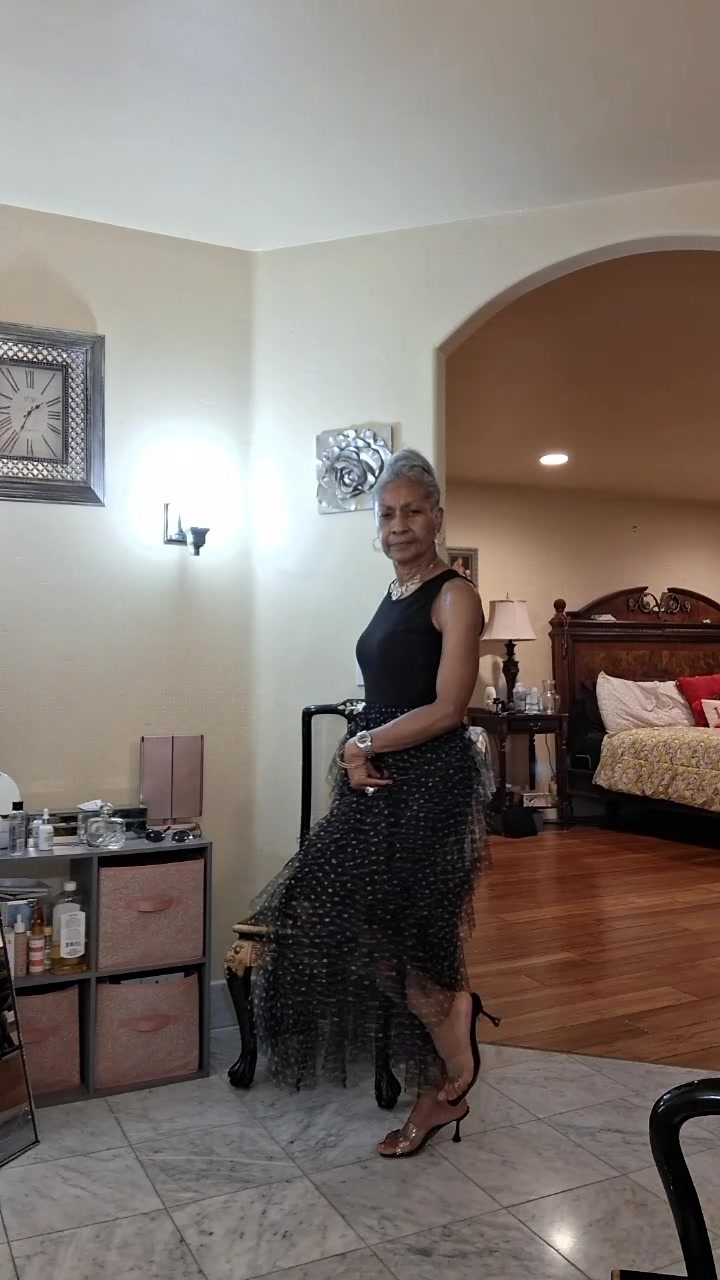 @Linda Weekes
