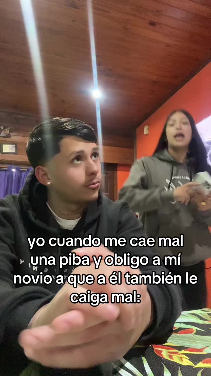 @Mia