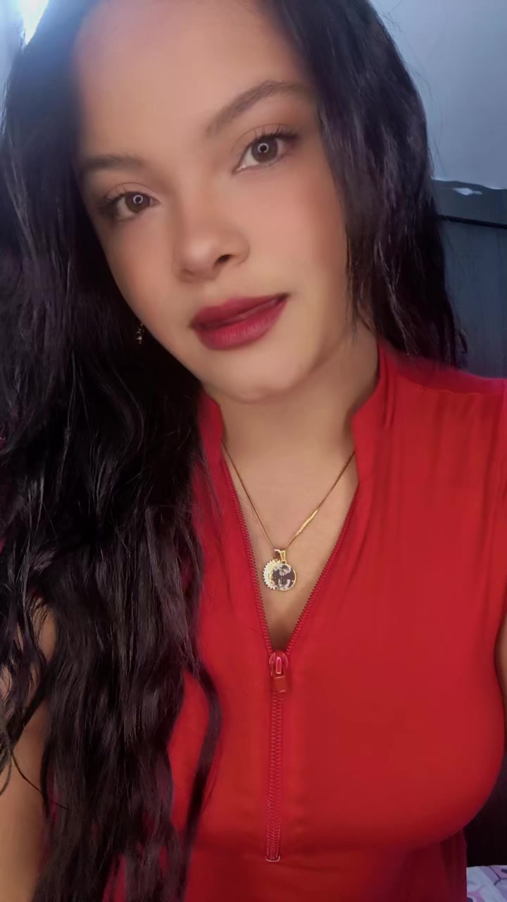 @K&iuml;mberly P&auml;z R'