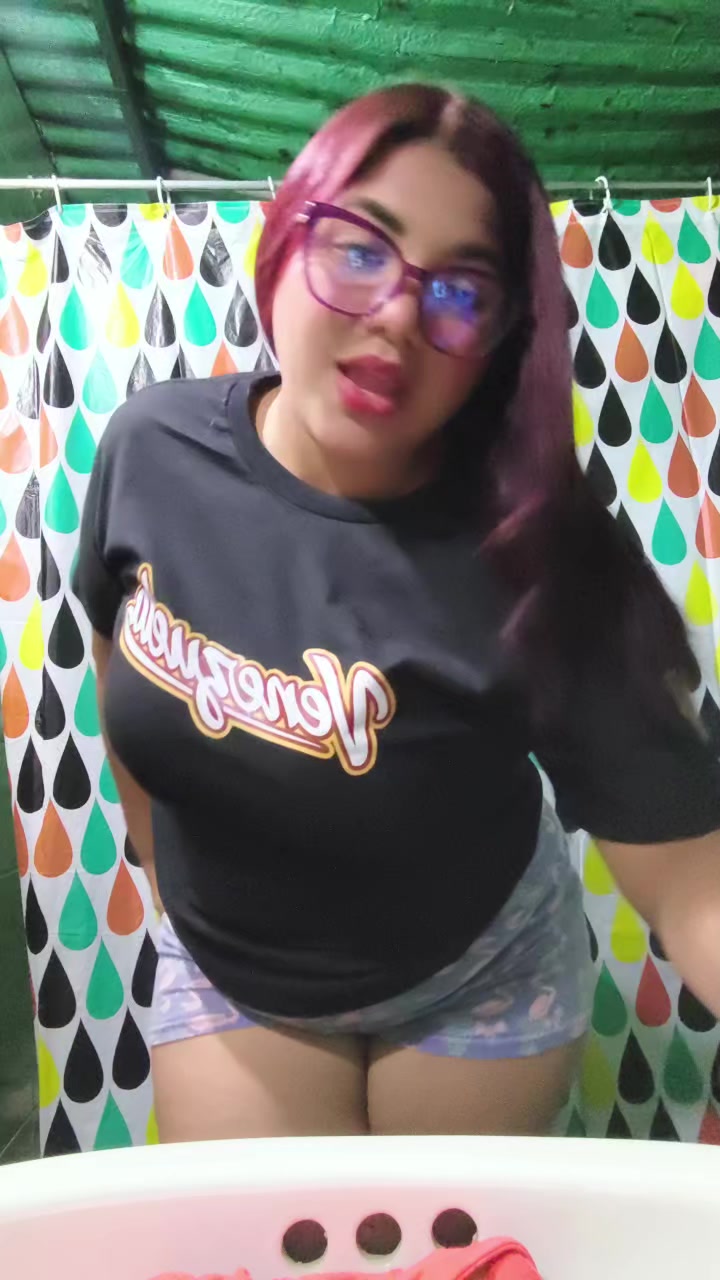 @𝐌𝐢 𝐫𝐞𝐢𝐧𝐚💕💞🌈