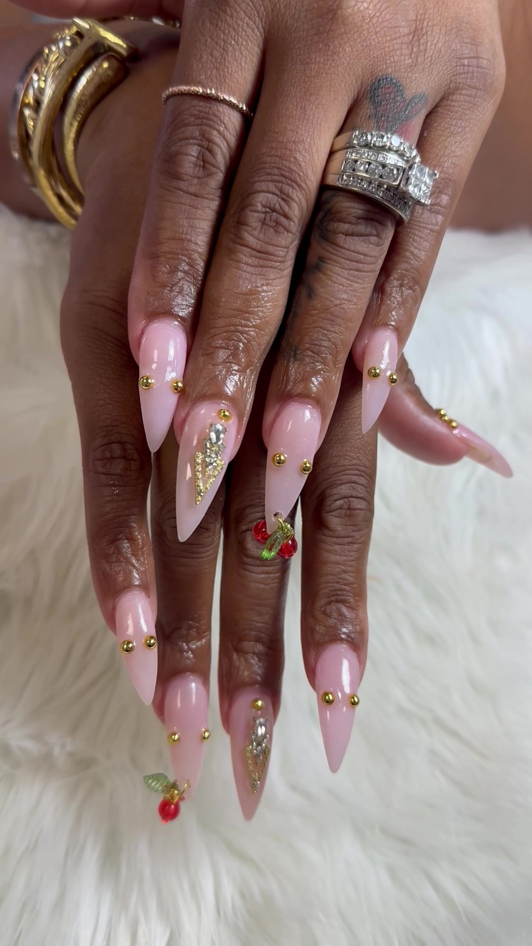 @Top Nails