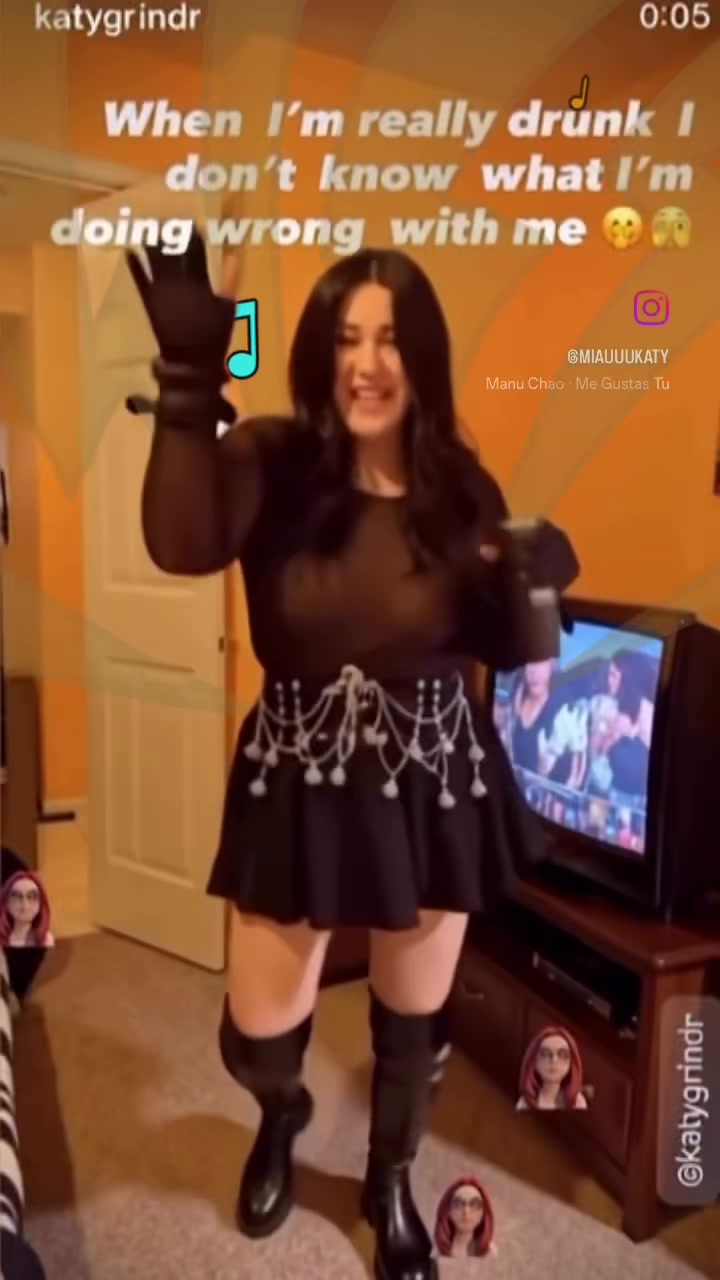 @Katygrindr🦇DarkGothic🖤