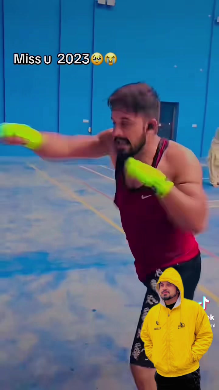 @Adeel BOXER 🇵🇰 🥊
