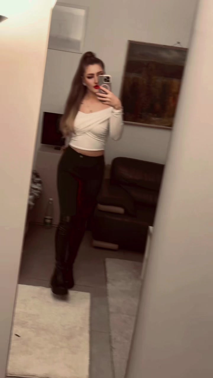 @Ariadinaaa