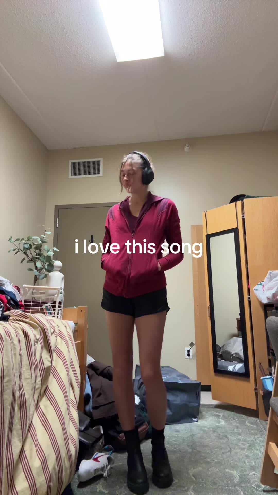 @katiecistus