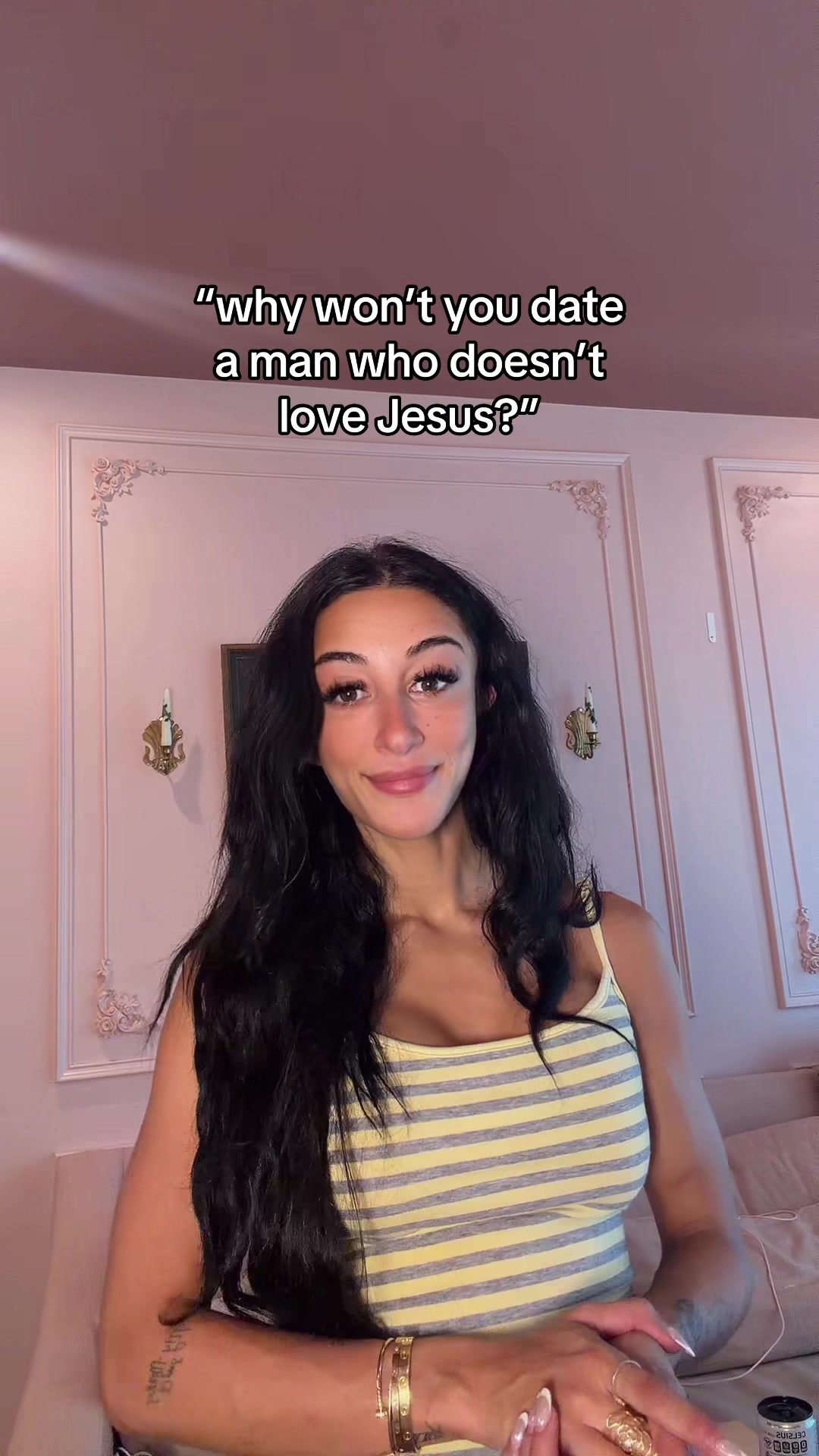@rachaelnoellee