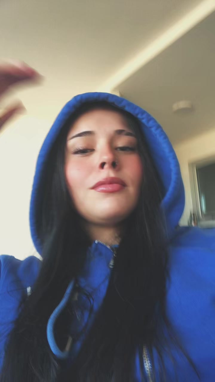 @valulaaaa