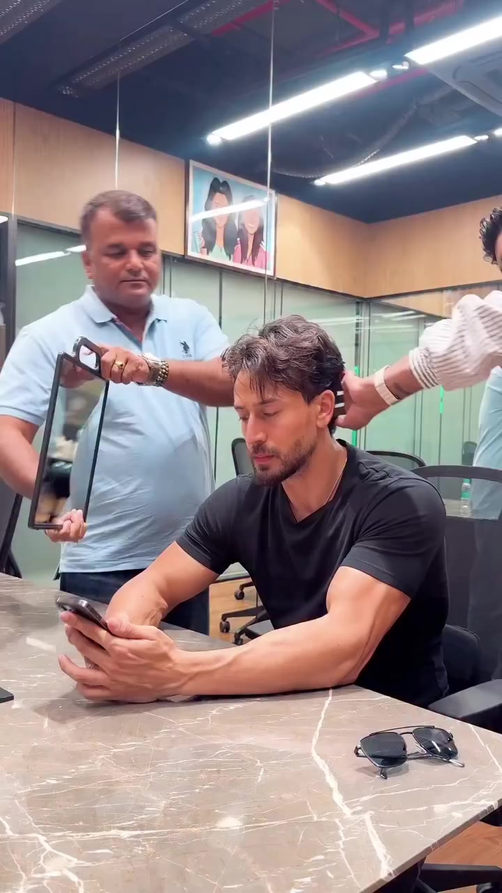@Tiger Shroff
