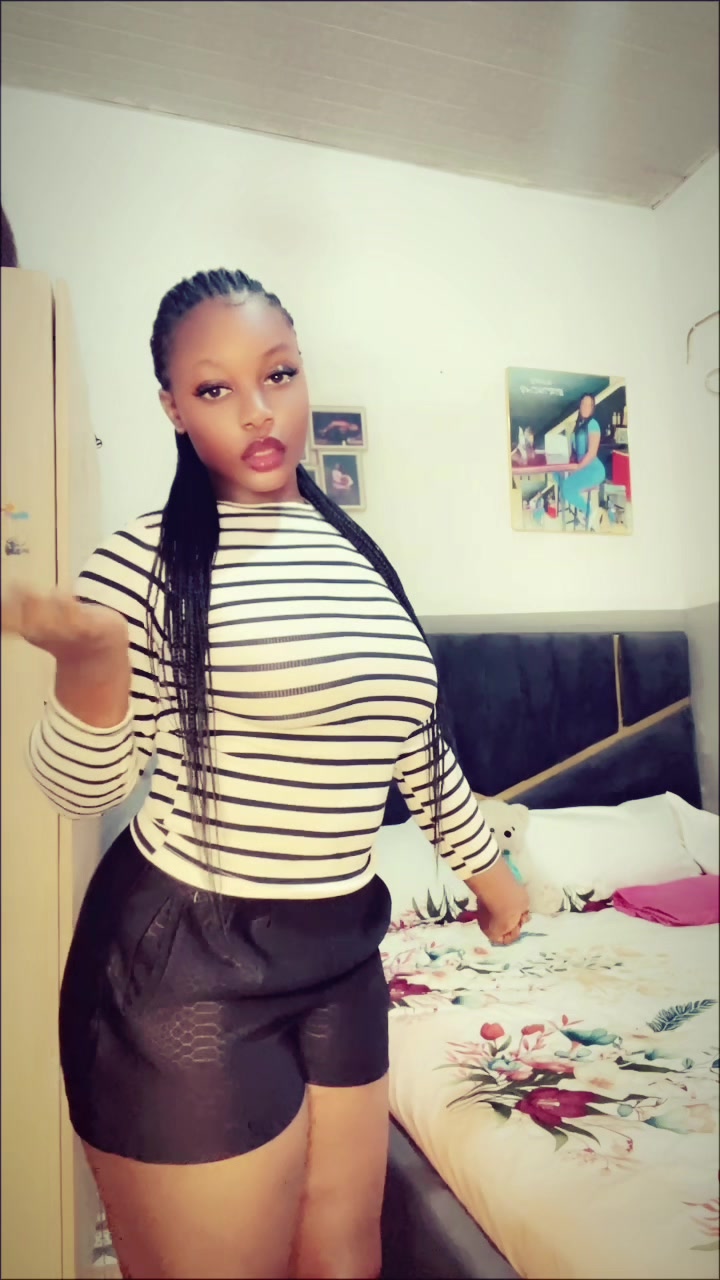 @Iam Esty 🦄