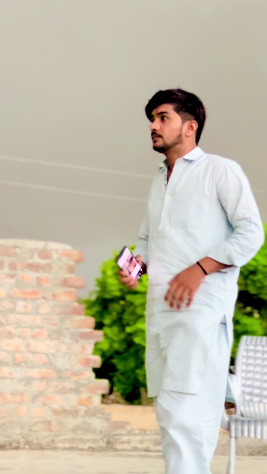 @N ? m i 🤍