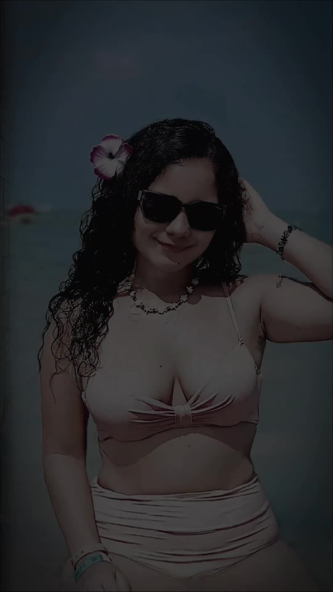 @Alejandra Rojo