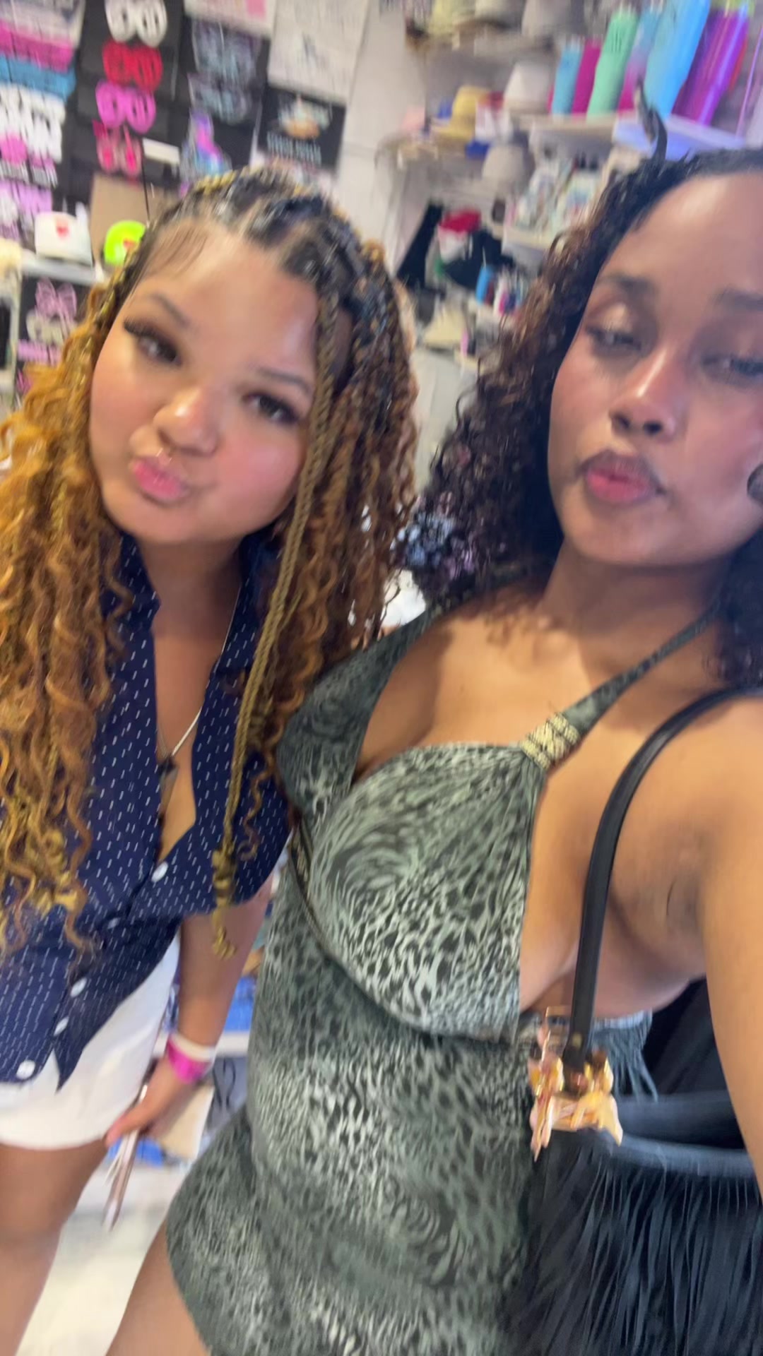 @Gabs