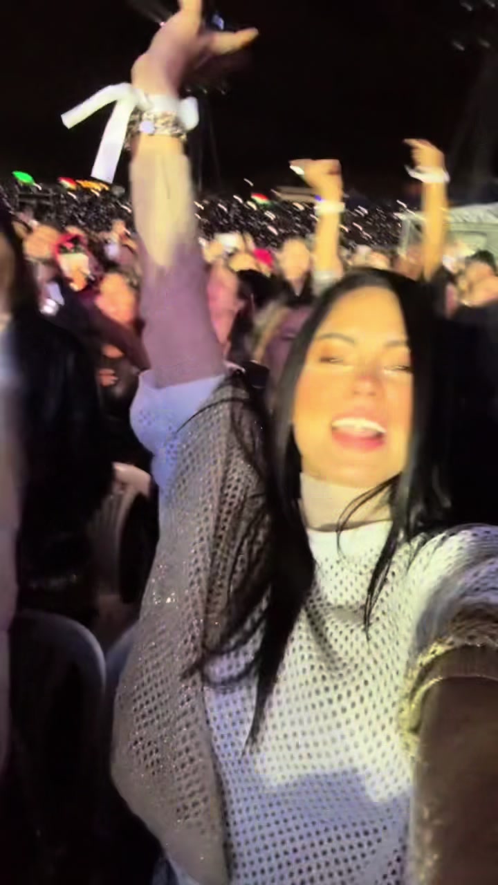 @Stephy Le&oacute;n