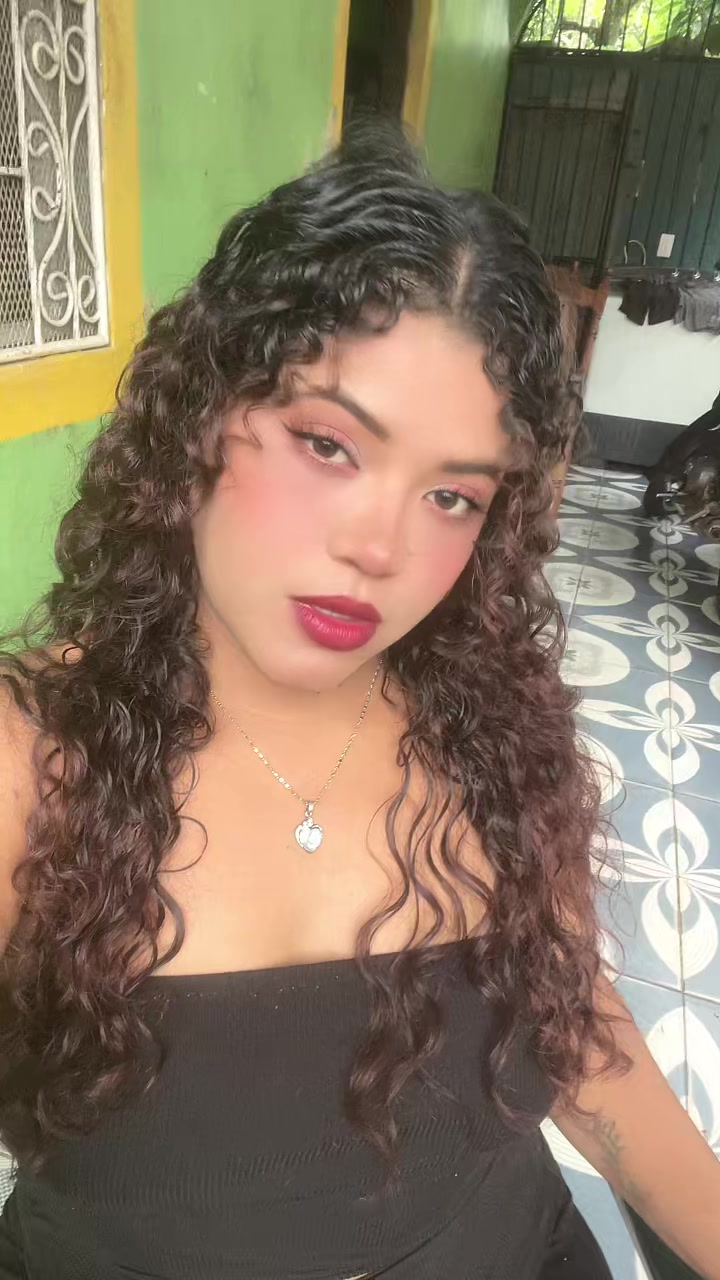 @Julissa🦋