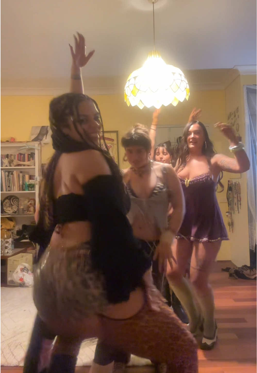 @dizzyb00ts