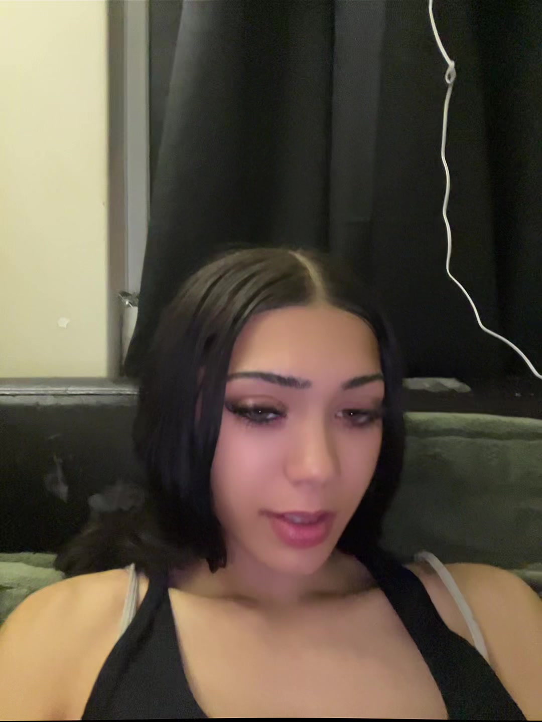 @𝒞ℴ𝓊𝓇𝓉𝓃ℯ𝓎 𝓂𝓊𝓁𝓁𝒶𝓁ℯ𝓎