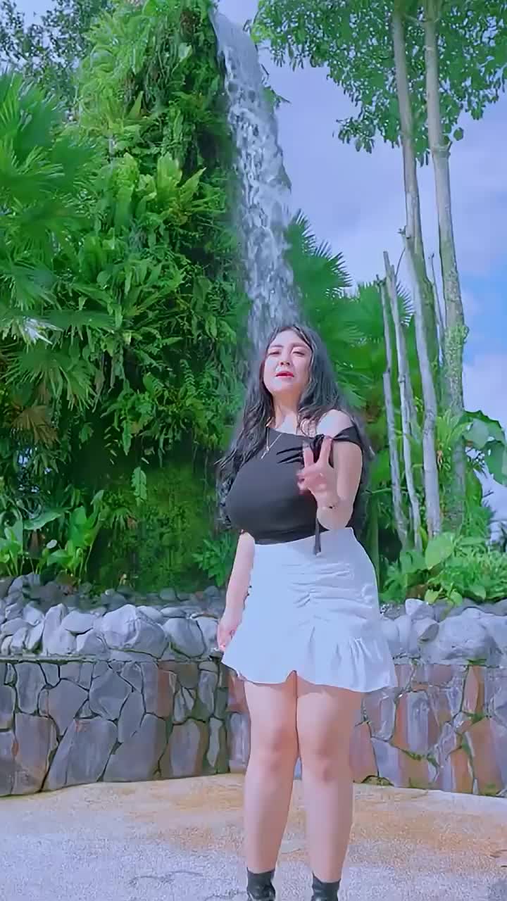 @Yulia Nadiva