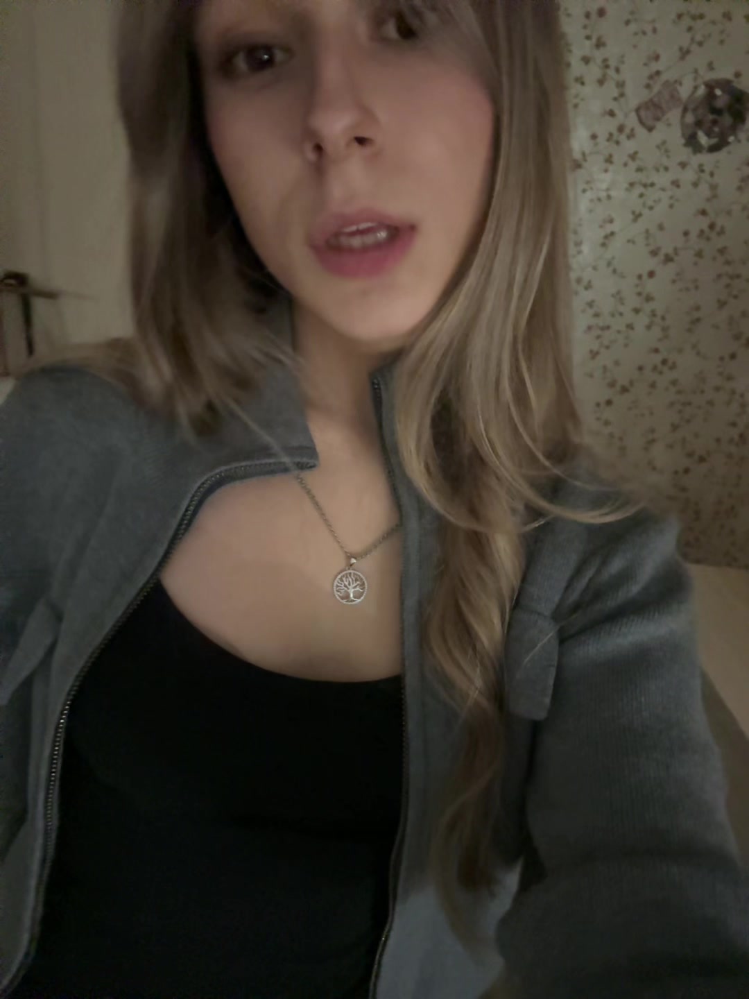 @маля