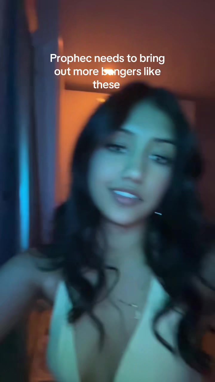 @Chahat 🪷