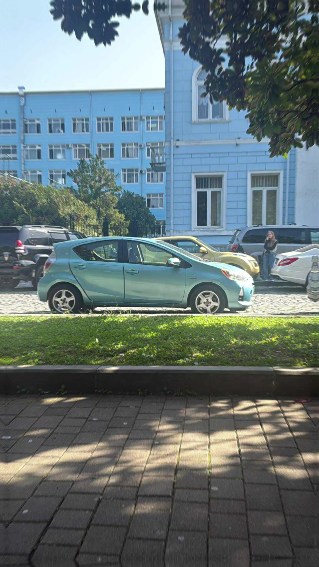 @LU-610-KI