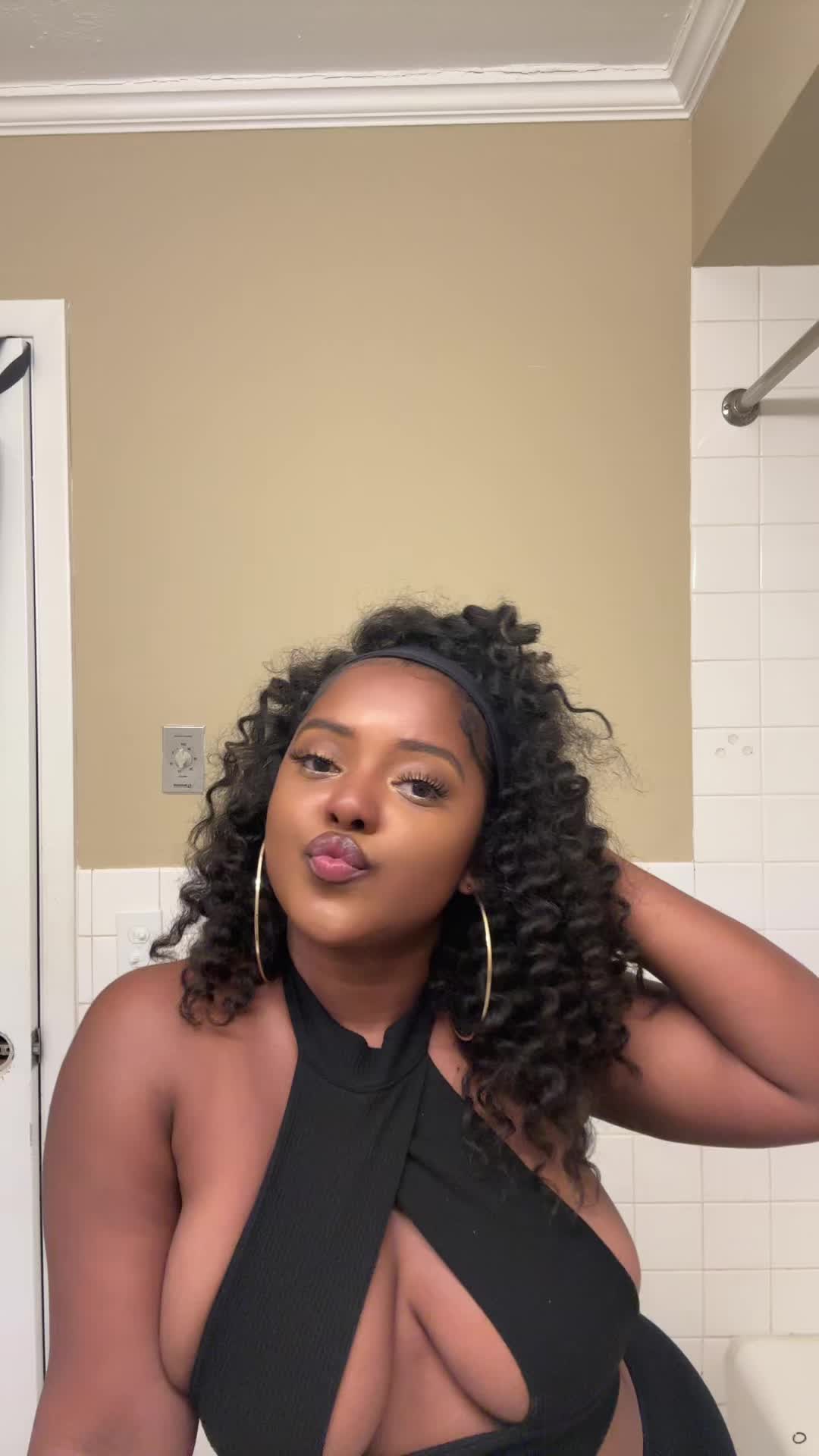 @Maleeka