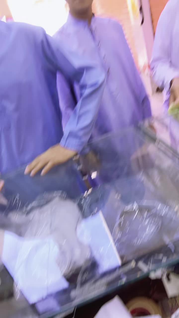 @AK BRAND