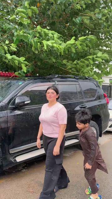 @Farah khan