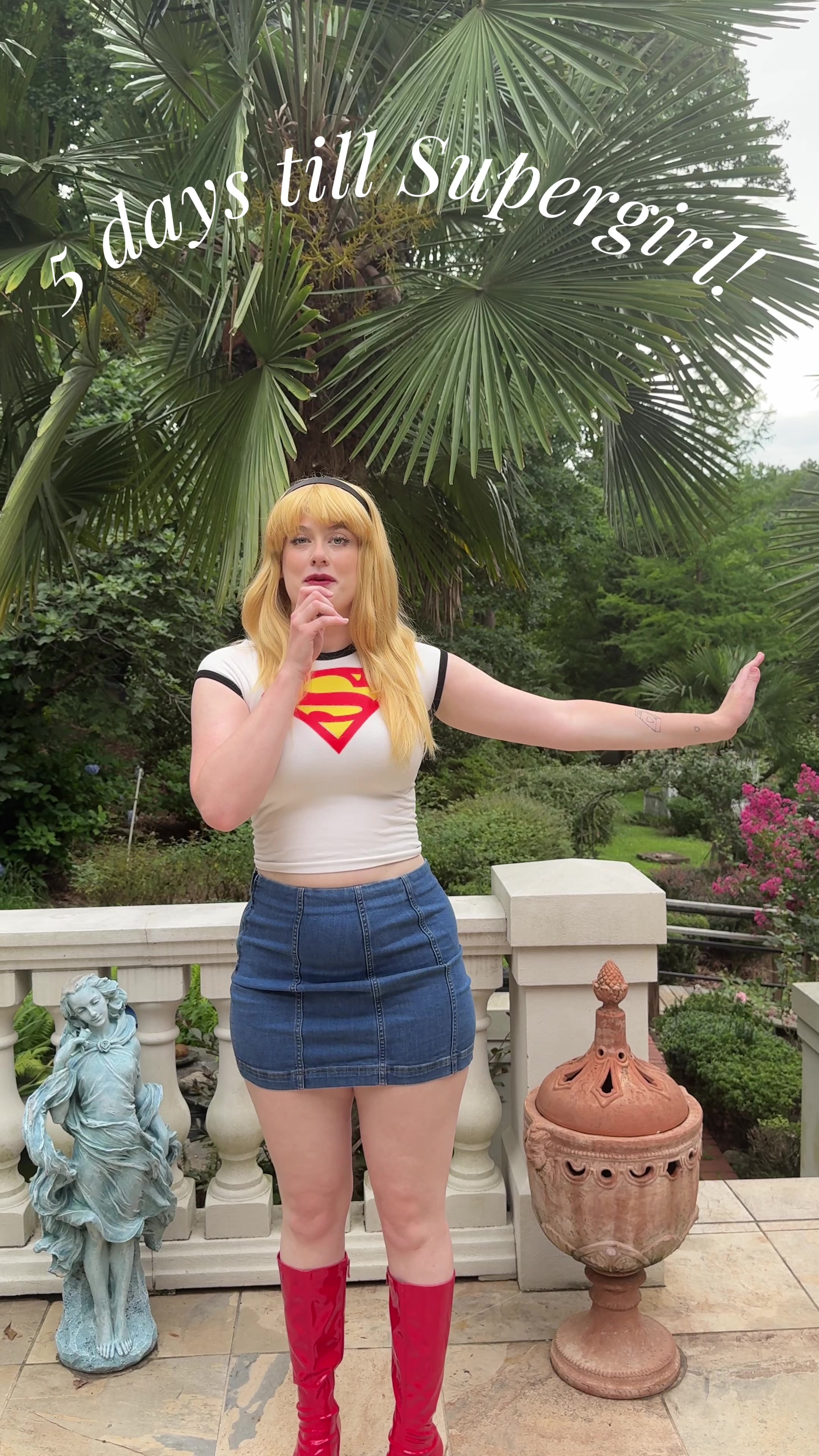 @Anime and Comics Cosplayer