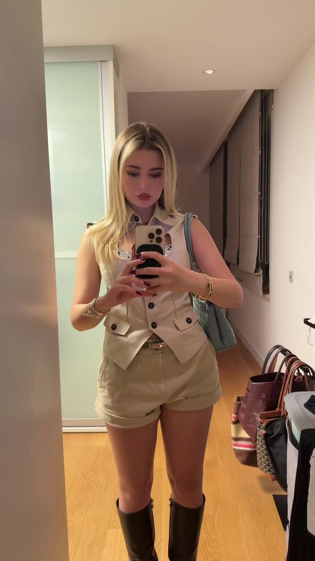 @Selin Taş
