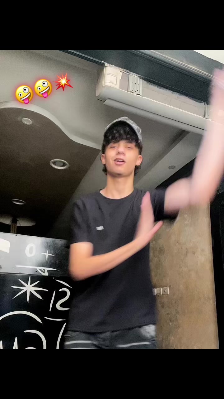 @إلنــــ😜ـــون//𝑬𝑳𝑵𝑶𝑵&bull;