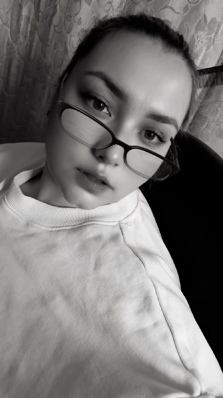 @Ведьмочка 😈
