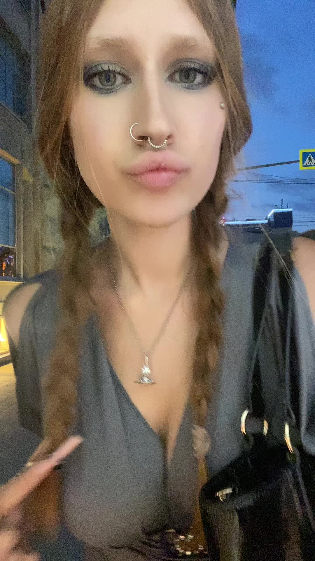 @лиза ваумяу