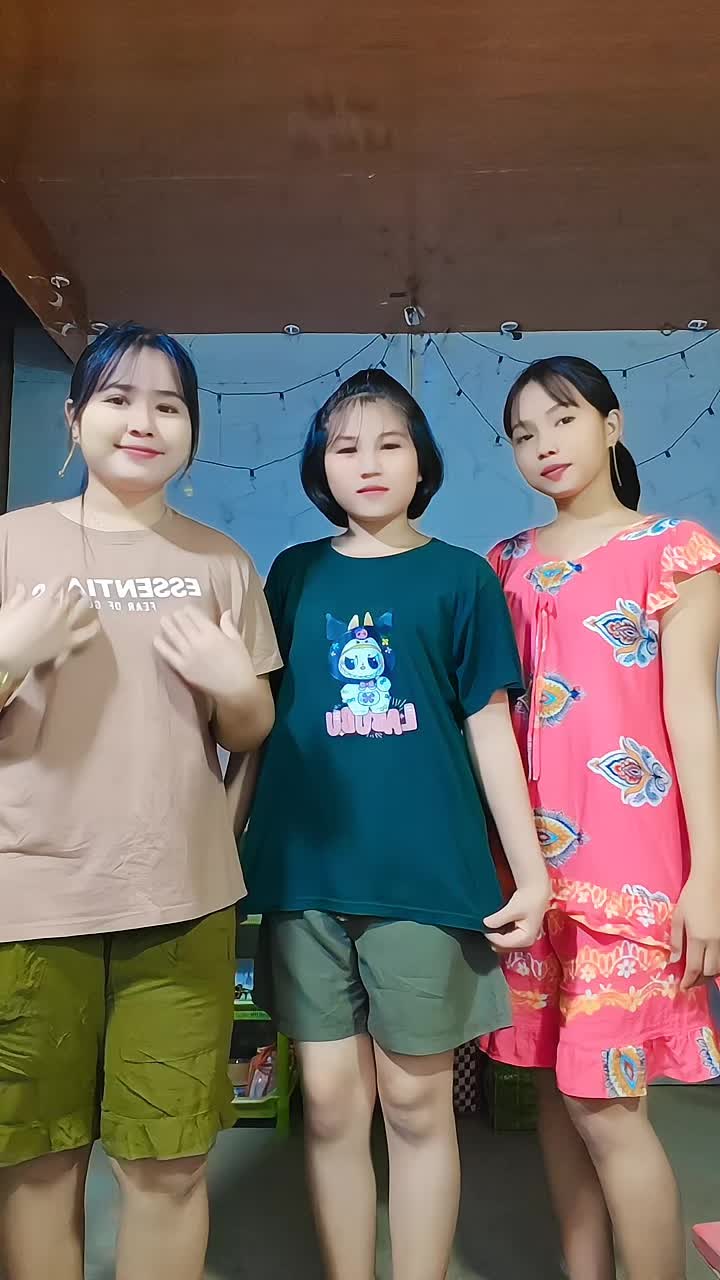 @Ei Myat Thu👑မြစ်ခြေသူလေး👑
