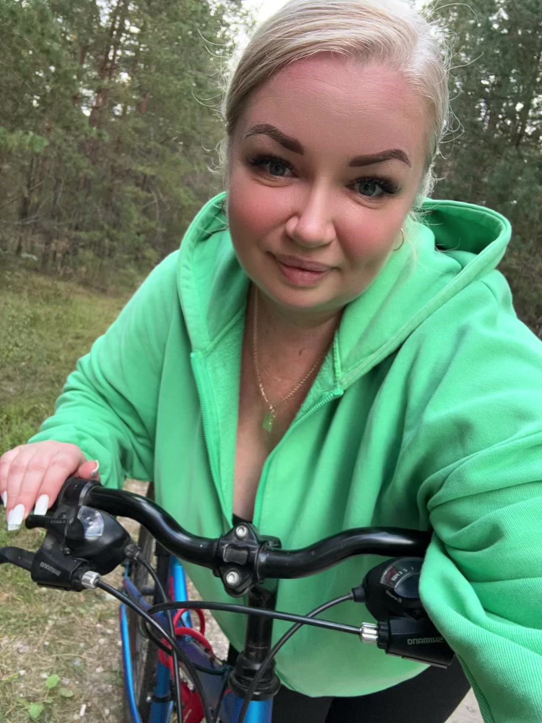 @_Lesya_
