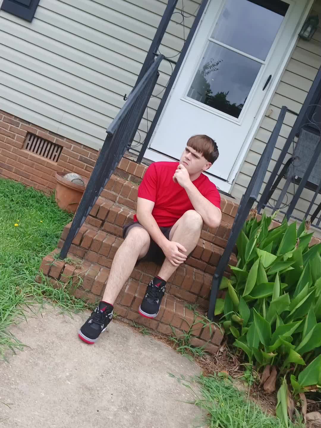 @theonlyjj8