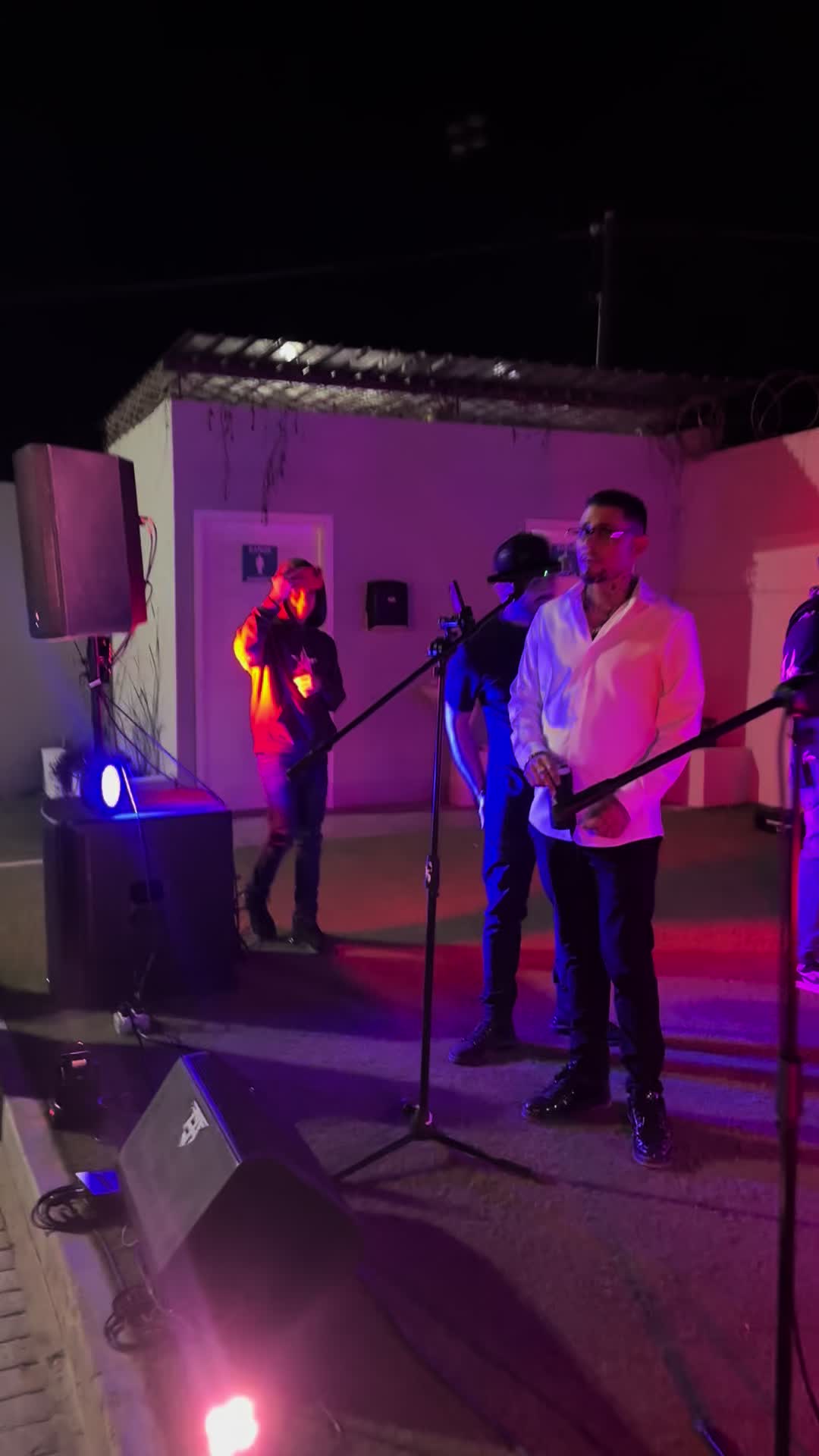 @Kano Escalante