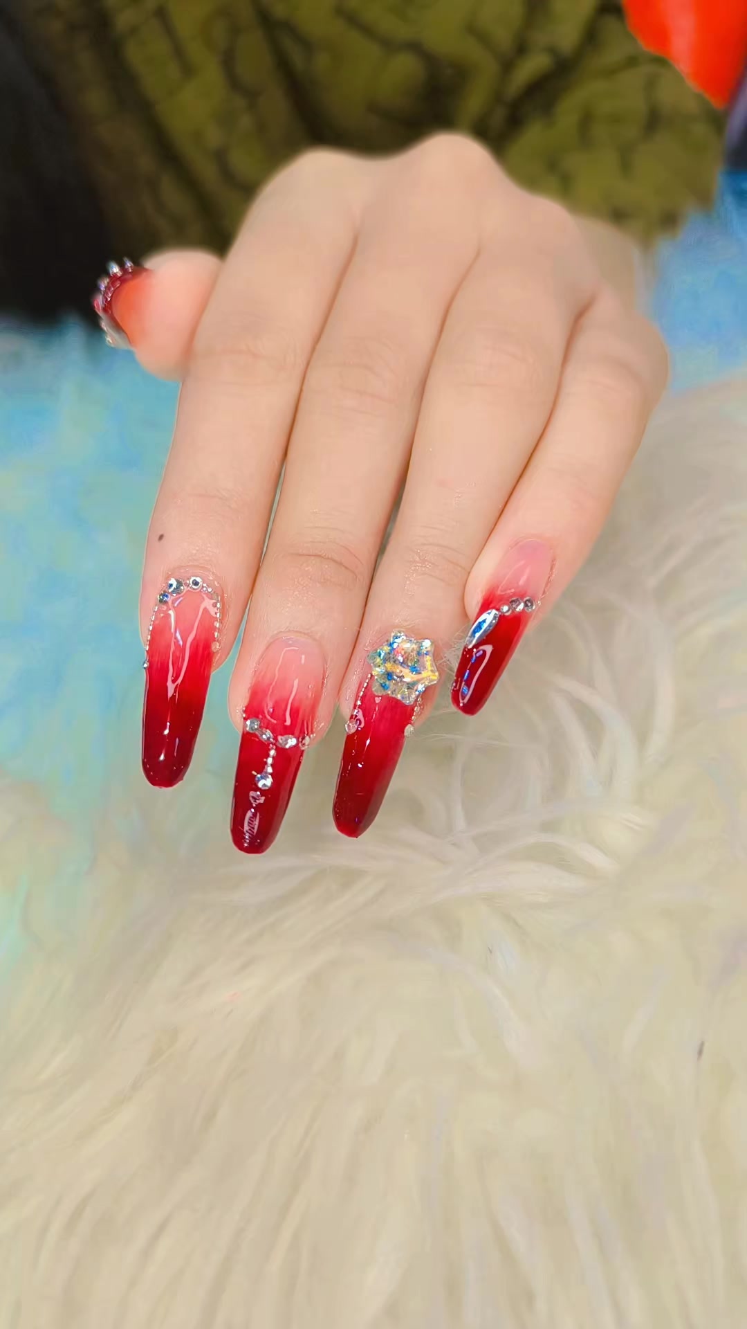 @mie mie nails(နန်းရွှေဝါ)