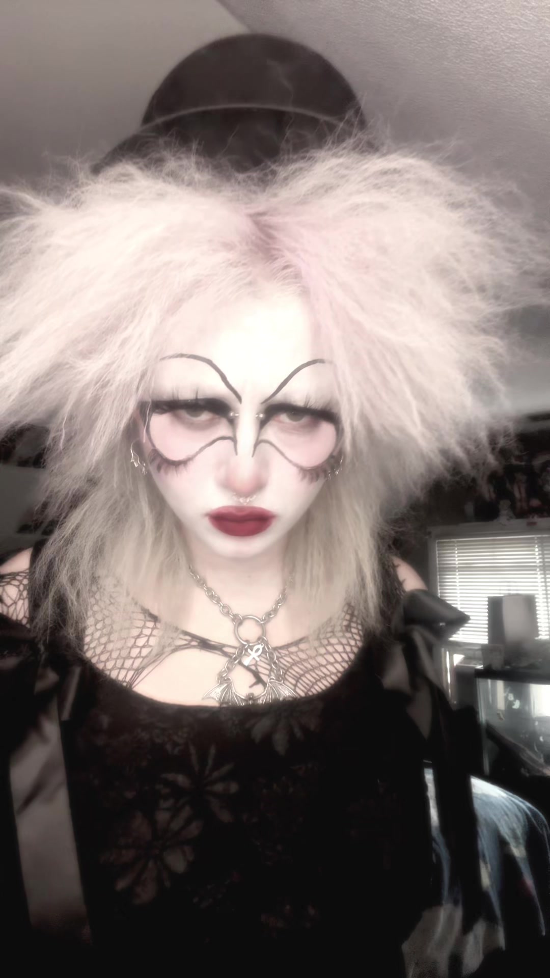 @dollygoth666