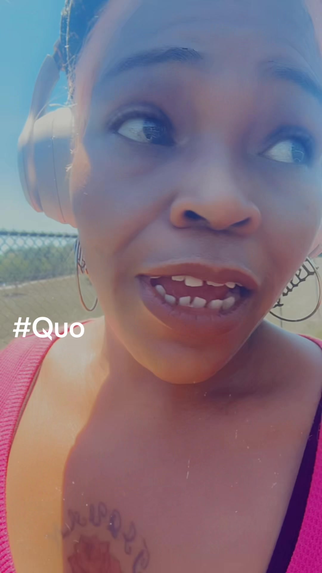 @Quo